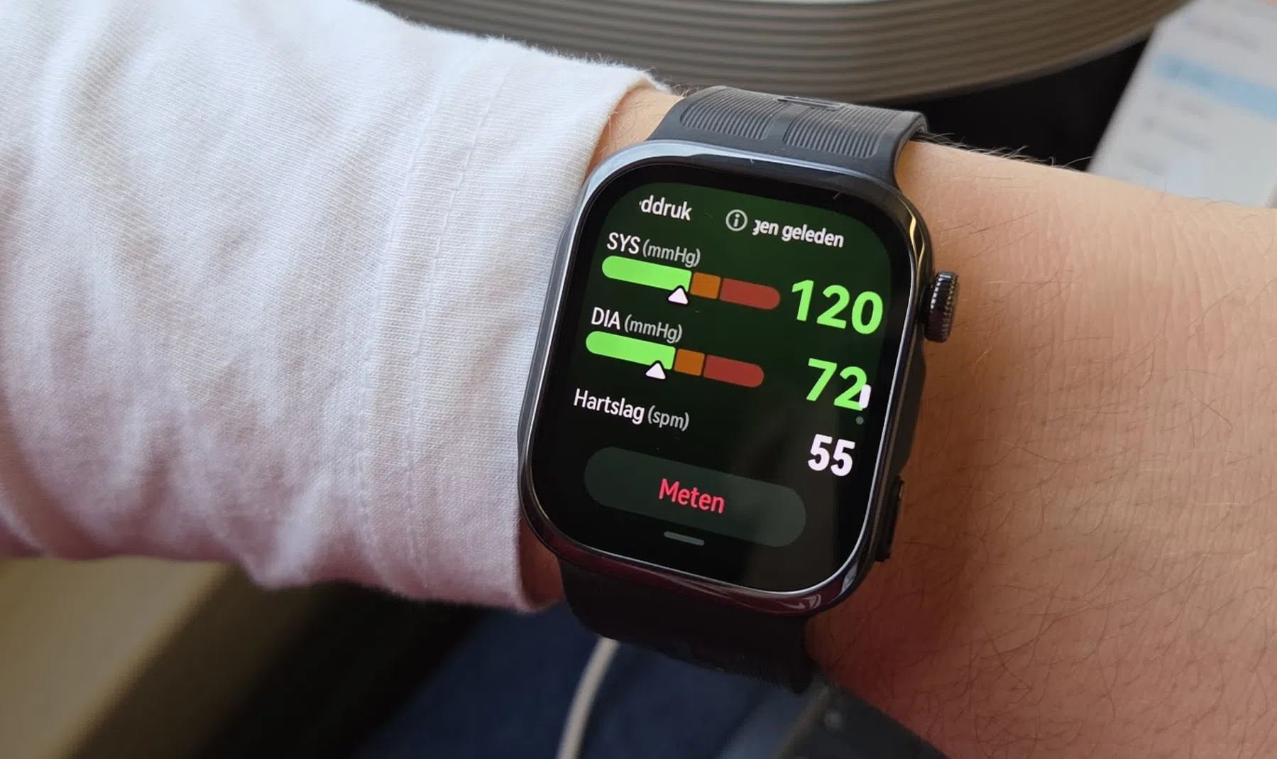 Header Huawei Watch D3 review scherm